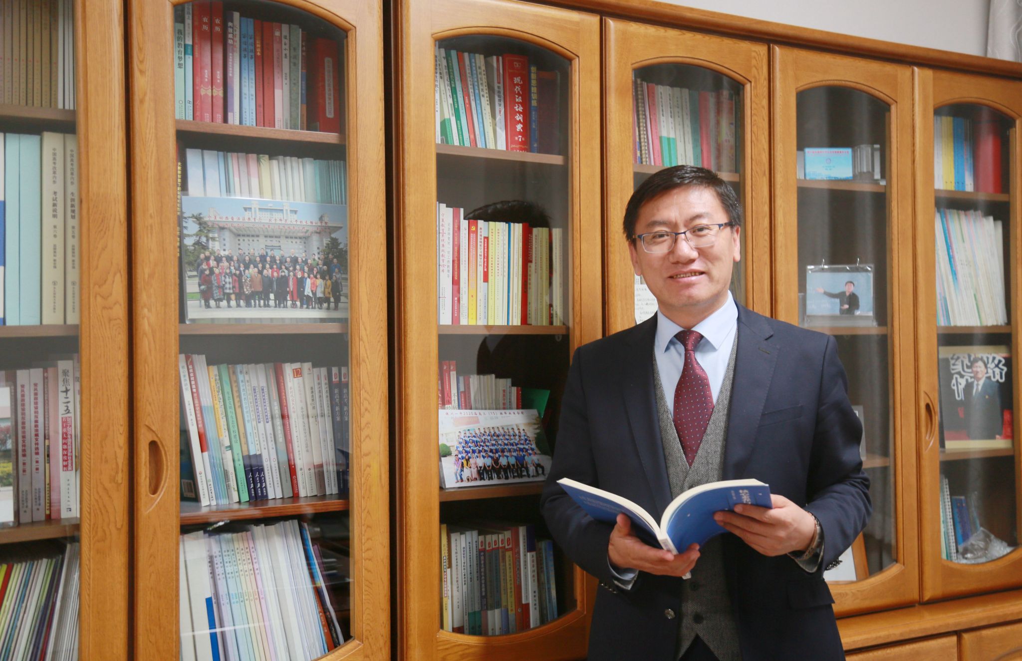 “西部红烛两代师表奖”获奖者 | 张永宏:用生命唤醒生命